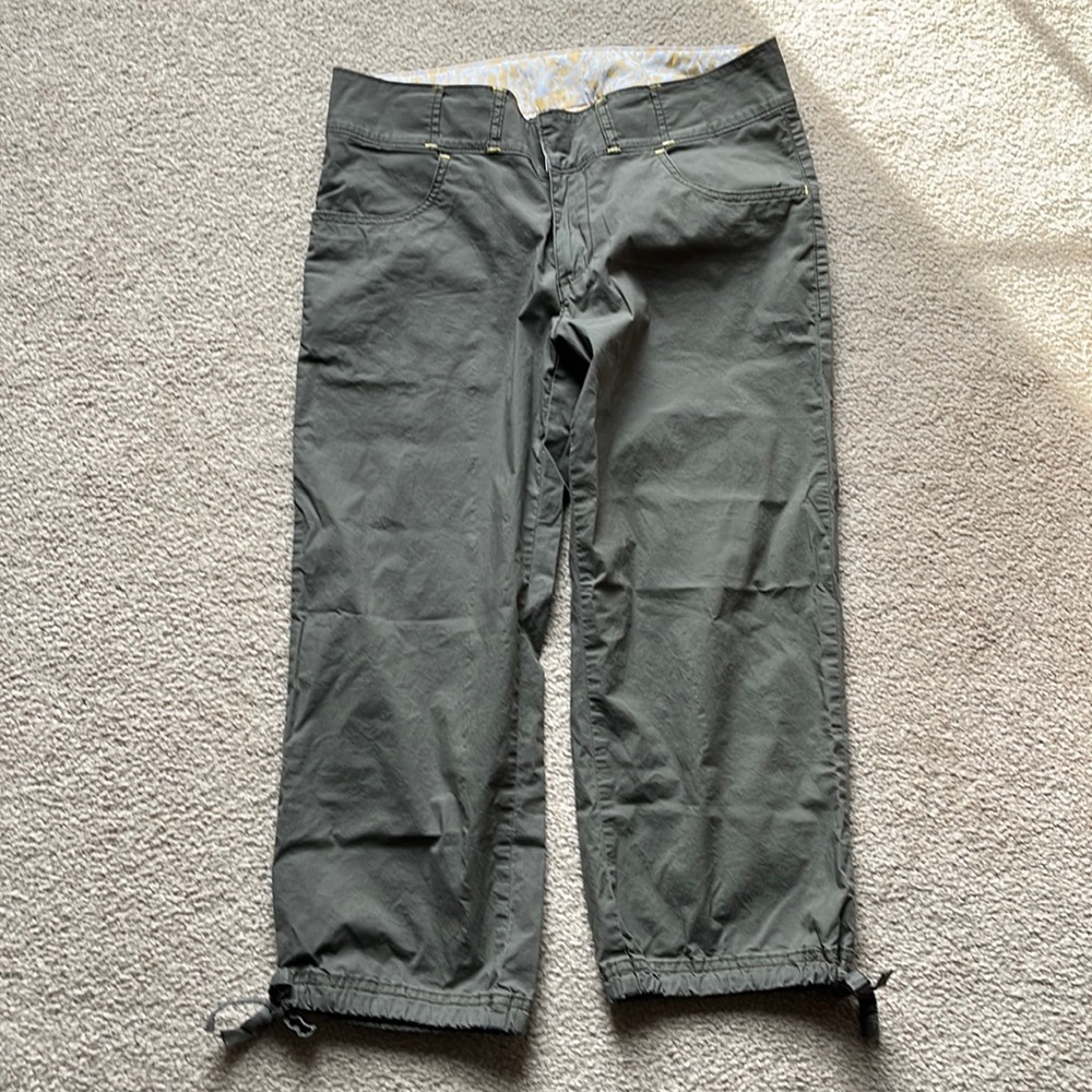 Olive green Lucy utility capris